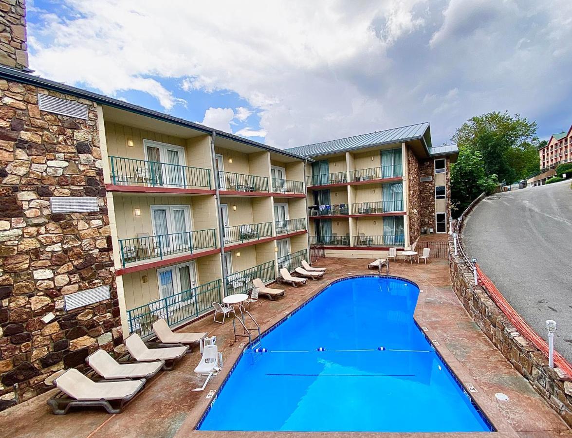 Reagan Resorts Inn (Adults Only) Gatlinburg Exterior photo